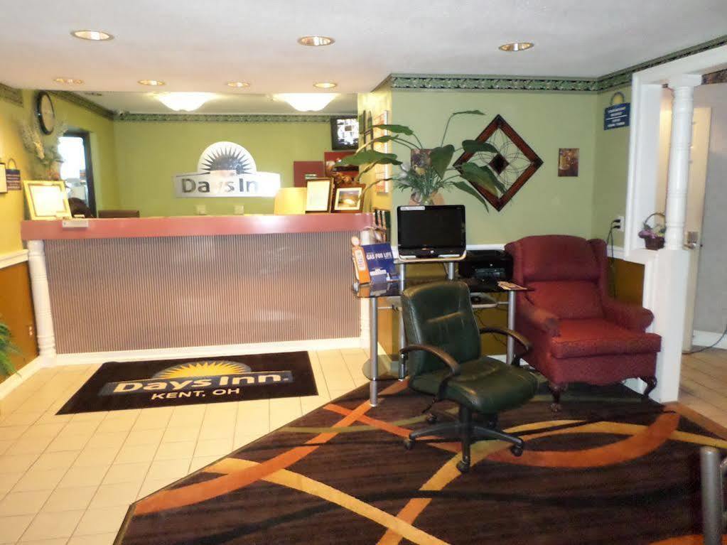 Days Inn By Wyndham Kent - Akron Esterno foto